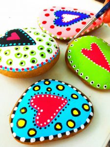 10 Maravillosas formas de usar las piedras de río en la decoración de