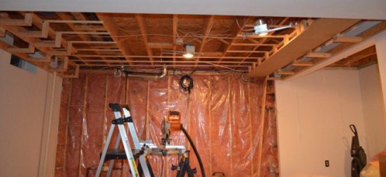 Después de 2 años reformando el sótano, al fin su familia comprendió lo