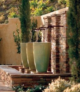 12 Ideas para decorar tu jardín con asombrosos diseños para fuentes