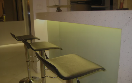 Las 10 cocinas tipo bar que todo el mundo anhelaría tener en casa ¡No